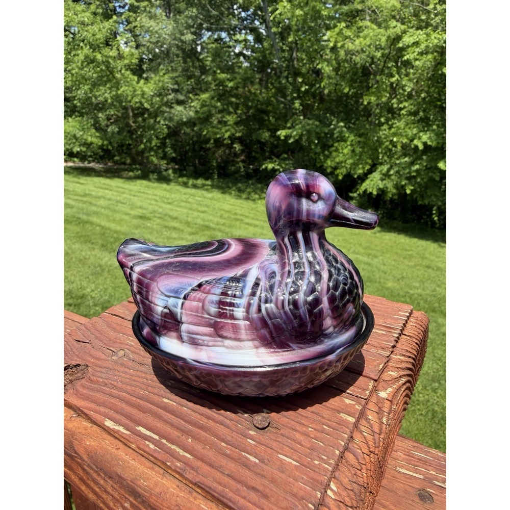 Vintage Imperial Purple And White Slag Glass Duck On Nest